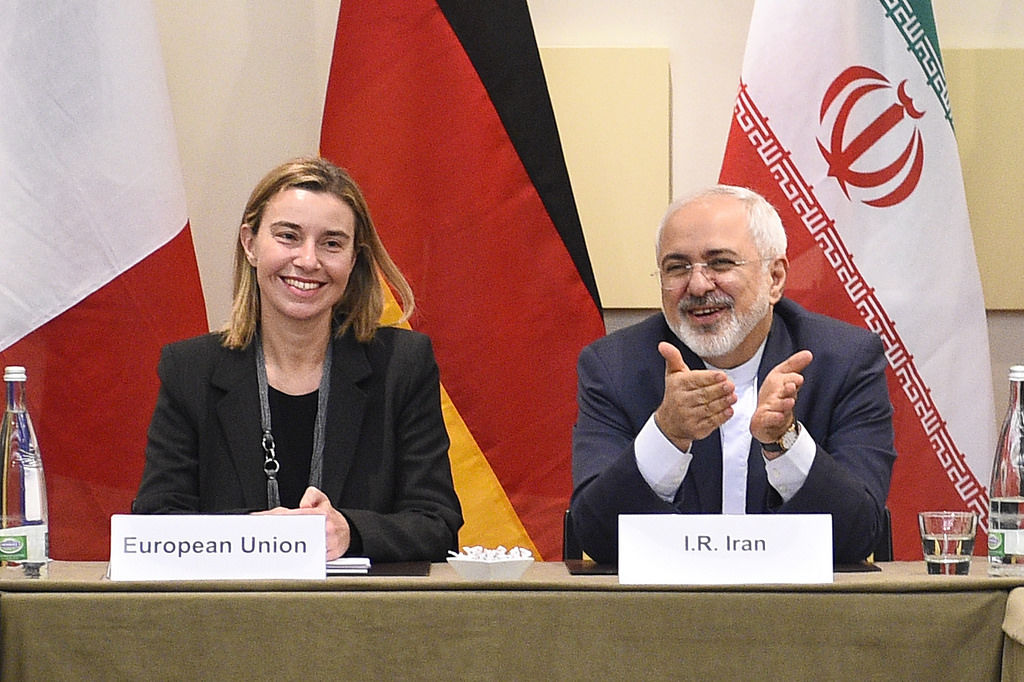 Europese diplomatie moet koorddansen boven een kokende vulkaan na Trumps Iran-exit